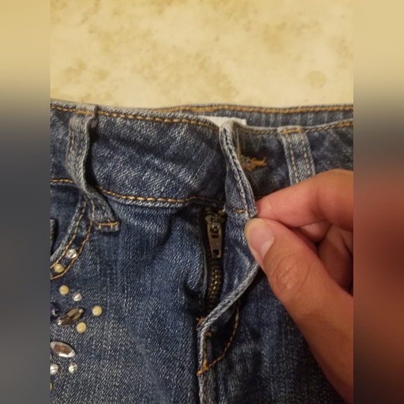 Size 1/2 Aeropostale blue embellished denim jean short hot Pant frayed edge - Picture 3 of 8